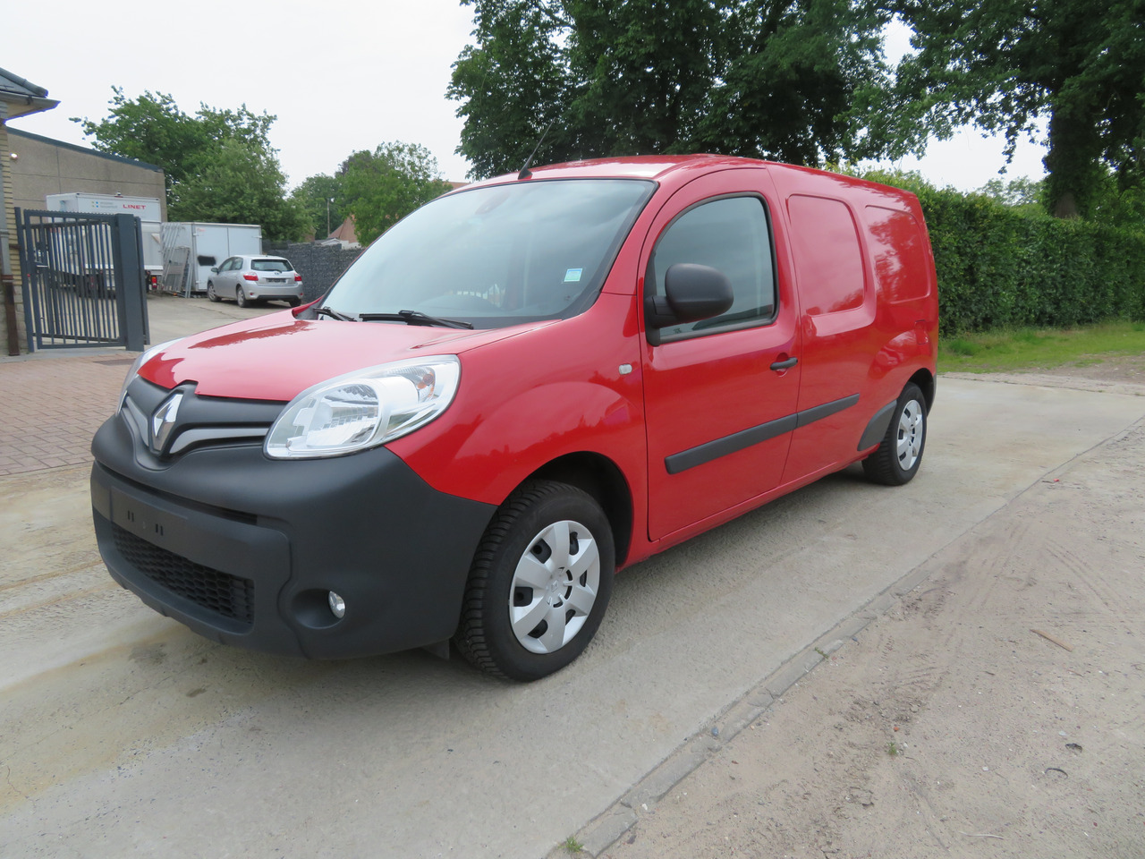 RENAULT Kangoo EXPRESS MAXI 1.5 dCi Grand Confort - فان المدمجة: صورة 3 RENAULT Kangoo EXPRESS MAXI 1.5 dCi Grand Confort - فان المدمجة: صورة 3
