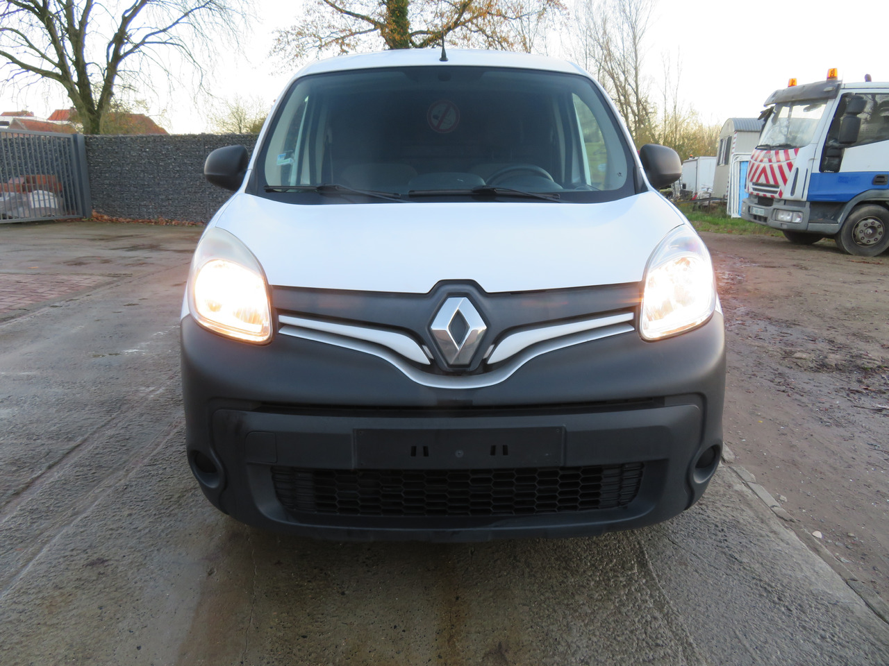 Renault Kangoo EXPRESS ENERGY 1.5dCi - فان المدمجة: صورة 2 Renault Kangoo EXPRESS ENERGY 1.5dCi - فان المدمجة: صورة 2