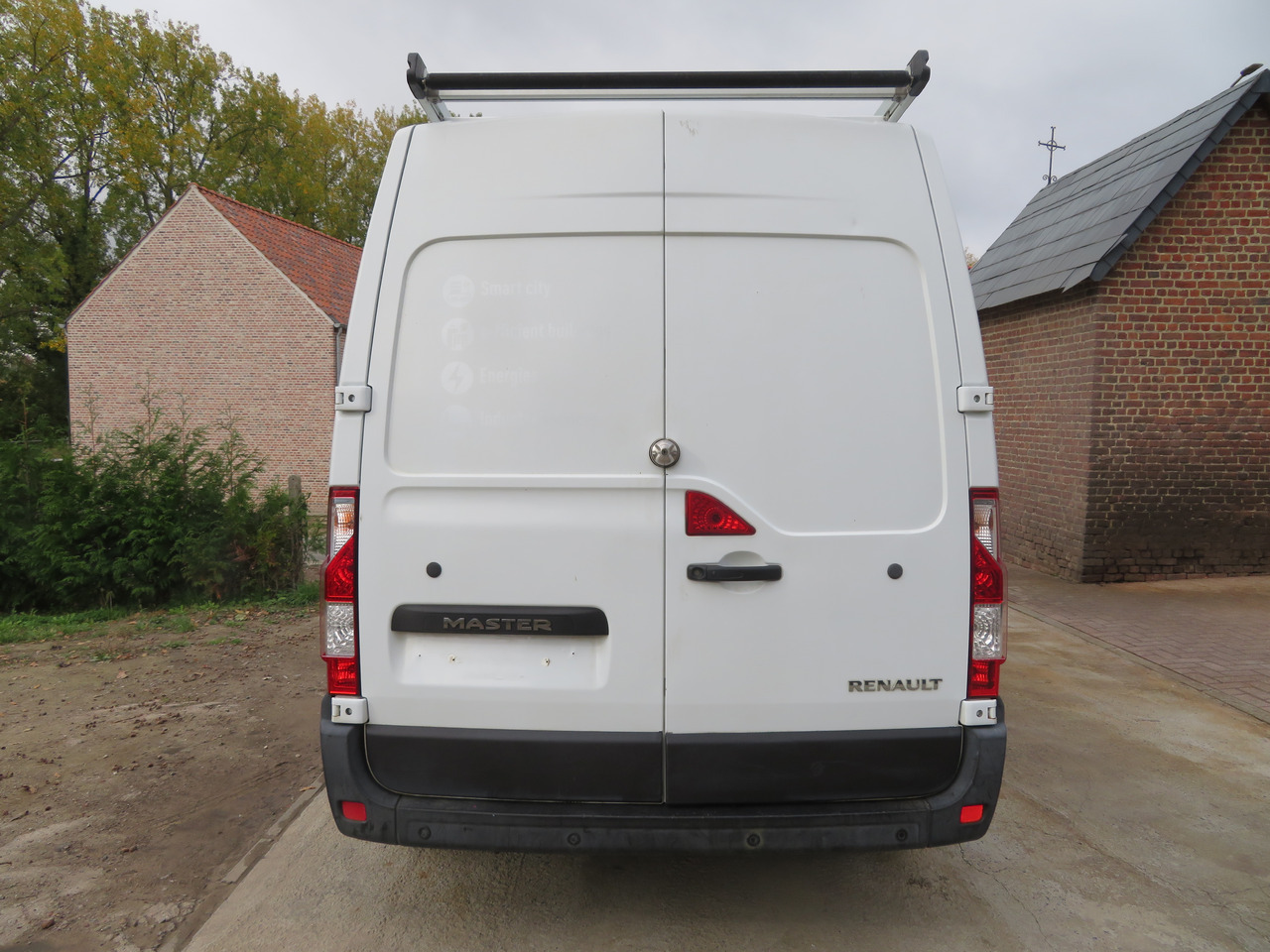 Renault Master 2.3dCi Grand Confort - L2H2 - فان: صورة 5 Renault Master 2.3dCi Grand Confort - L2H2 - فان: صورة 5