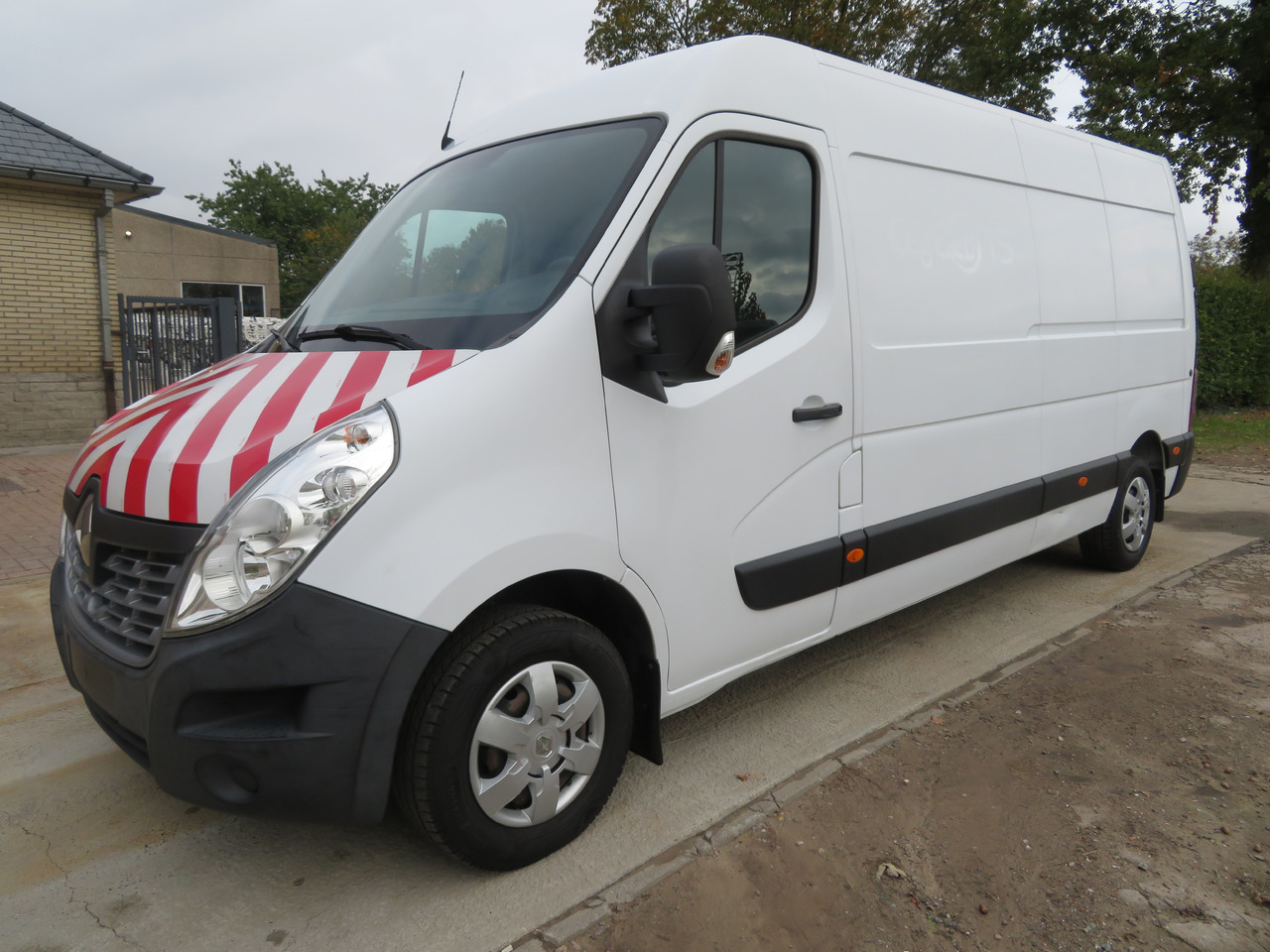 Renault Master 2.3dCi Grand Confort - L3H2 - فان: صورة 3 Renault Master 2.3dCi Grand Confort - L3H2 - فان: صورة 3