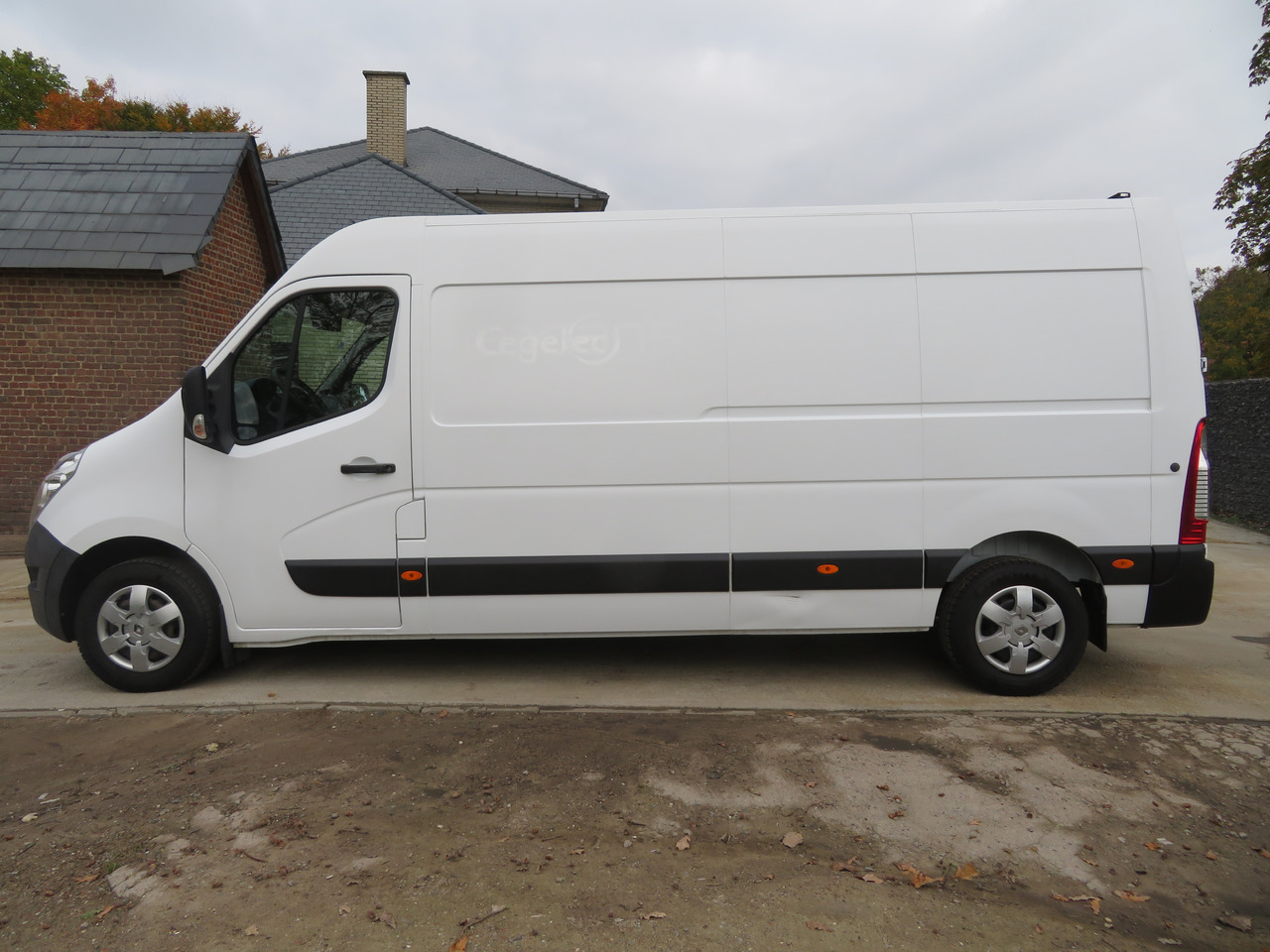 Renault Master 2.3dCi Grand Confort - L3H2 - فان: صورة 4 Renault Master 2.3dCi Grand Confort - L3H2 - فان: صورة 4