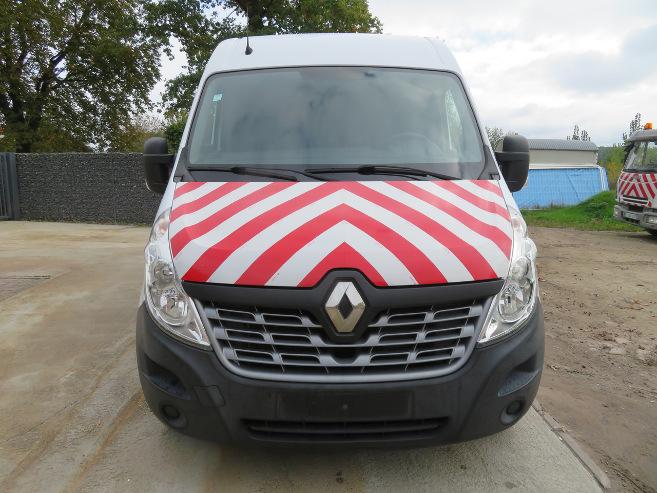 Renault Master 2.3dCi Grand Confort - L3H2 - فان: صورة 2 Renault Master 2.3dCi Grand Confort - L3H2 - فان: صورة 2