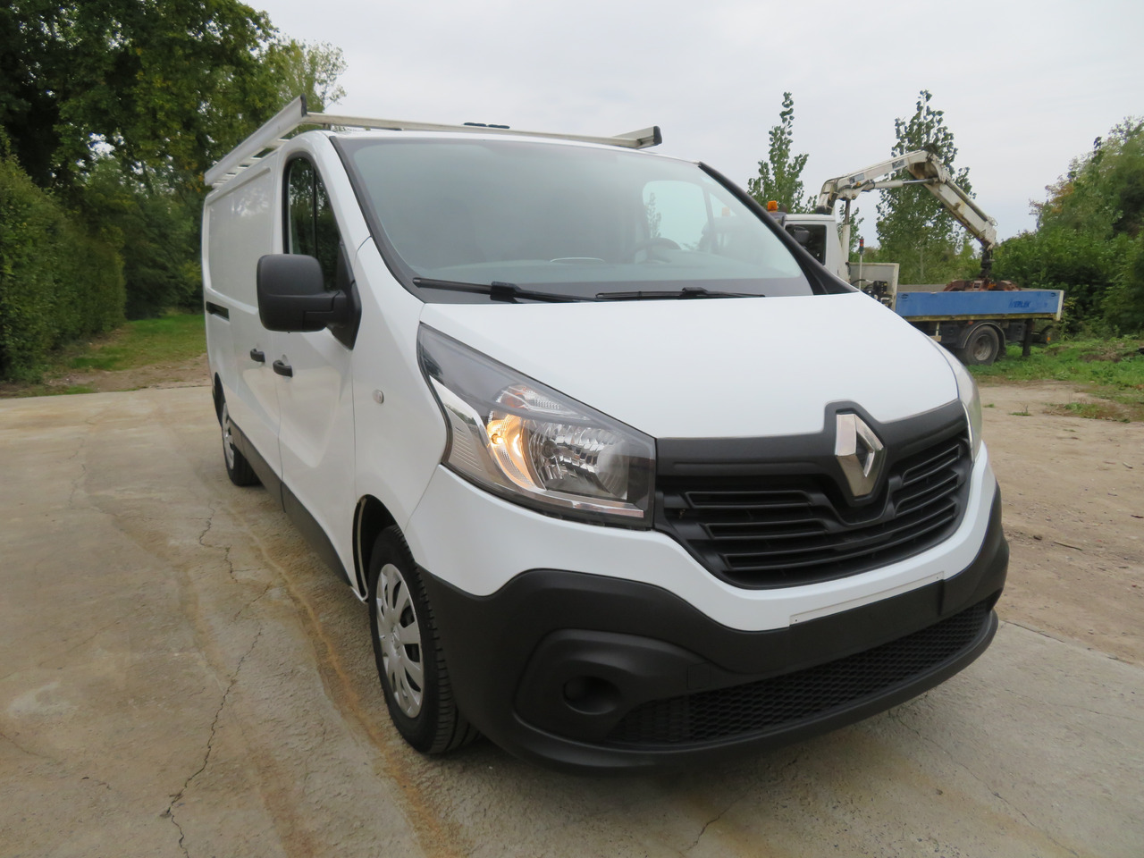 Renault Trafic 1.6dCi Grand Confort - L2H1 - فان المدمجة: صورة 1 Renault Trafic 1.6dCi Grand Confort - L2H1 - فان المدمجة: صورة 1