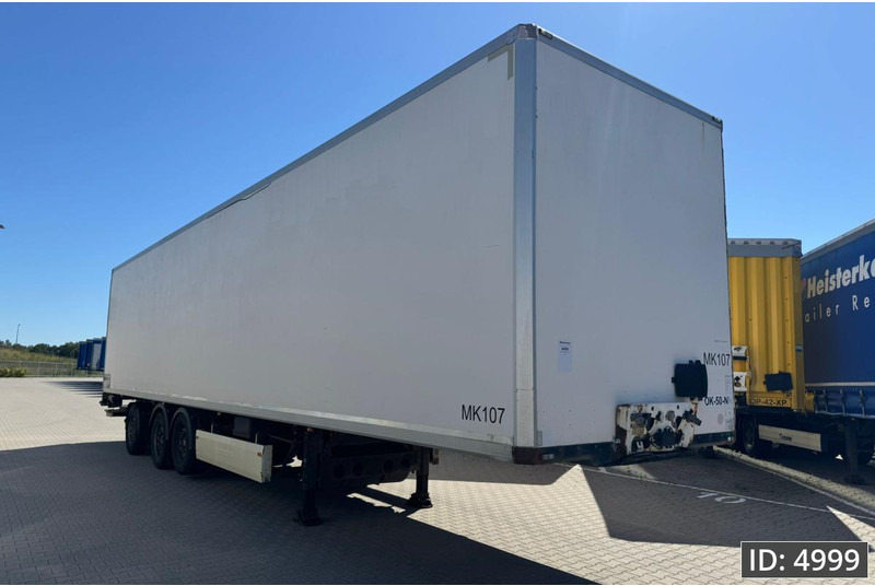 Krone SD / Disk brakes - نصف مقطورة صندوق مغلق: صورة 4 Krone SD / Disk brakes - نصف مقطورة صندوق مغلق: صورة 4