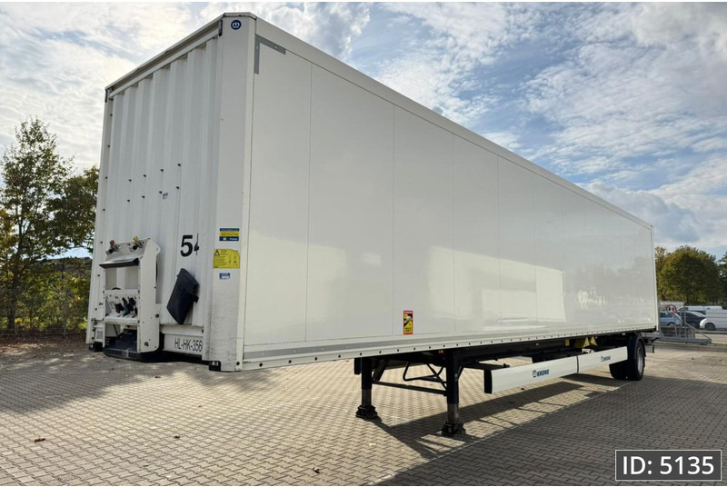 Krone SEK / Steering axle / More available - نصف مقطورة صندوق مغلق: صورة 1 Krone SEK / Steering axle / More available - نصف مقطورة صندوق مغلق: صورة 1