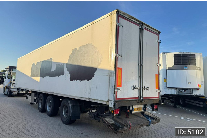 LAG 0-3-39 KA / Steering axle - نصف مقطورة صندوق مغلق: صورة 2 LAG 0-3-39 KA / Steering axle - نصف مقطورة صندوق مغلق: صورة 2