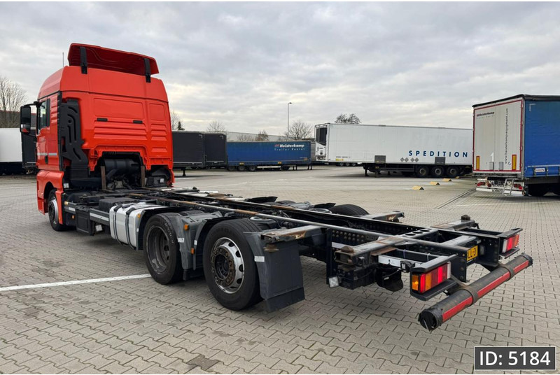 MAN TGX 24.420 XLX, Euro 6, BDF / 6x2 / Retarder / Low KM, Intarder - شاحنات الحاويات / جسم علوي قابل للتغيير شاحنة: صورة 3 MAN TGX 24.420 XLX, Euro 6, BDF / 6x2 / Retarder / Low KM, Intarder - شاحنات الحاويات / جسم علوي قابل للتغيير شاحنة: صورة 3
