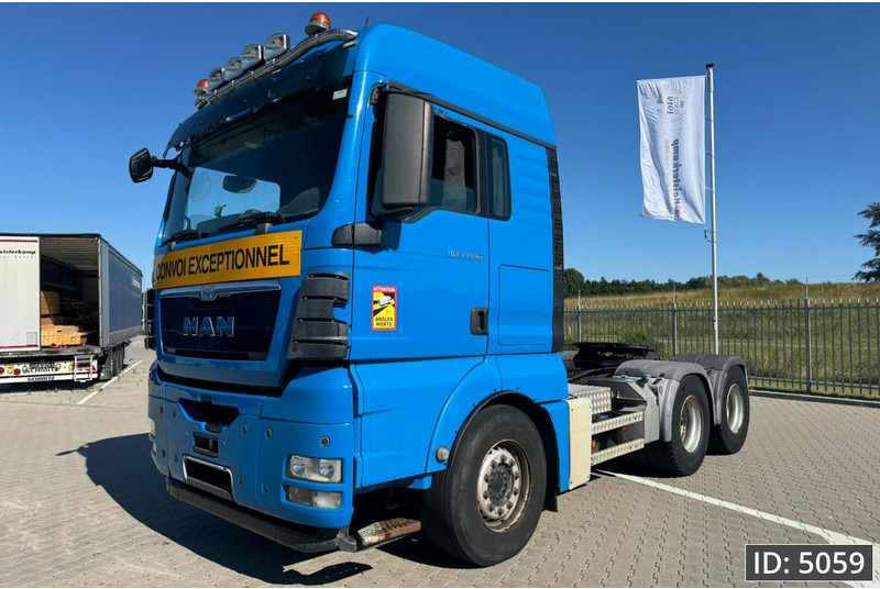 MAN TGX 33.540 XLX, Euro 5, / 6x4 / Retarder / Hydraulics - وحدة جر: صورة 1 MAN TGX 33.540 XLX, Euro 5, / 6x4 / Retarder / Hydraulics - وحدة جر: صورة 1