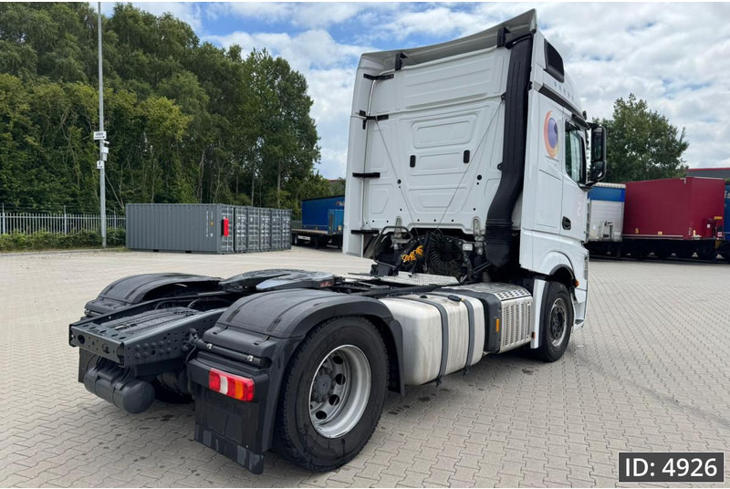 Mercedes-Benz Actros 1851 BigSpace, Euro 6, / Retarder / Standklima / 2 Tanks / BigSpace, Intarder - وحدة جر: صورة 3 Mercedes-Benz Actros 1851 BigSpace, Euro 6, / Retarder / Standklima / 2 Tanks / BigSpace, Intarder - وحدة جر: صورة 3