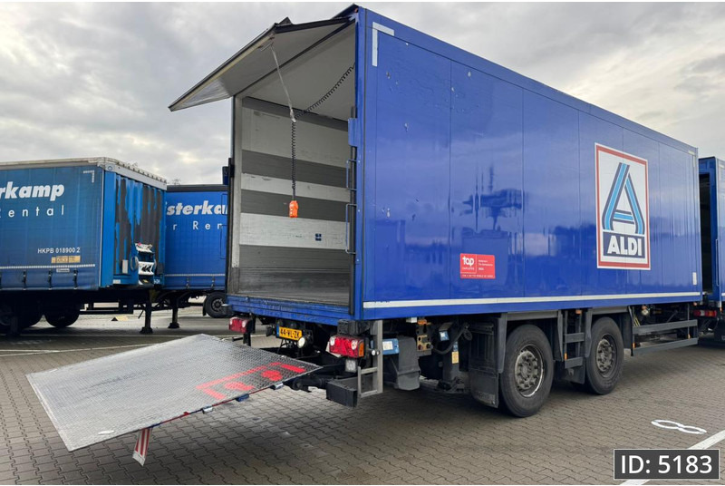 Mercedes-Benz Antos 2736 Day Cab, Euro 6, + Schmitz / Durchladbar / Carrier / 92m3 - شاحنة الفريزر: صورة 5 Mercedes-Benz Antos 2736 Day Cab, Euro 6, + Schmitz / Durchladbar / Carrier / 92m3 - شاحنة الفريزر: صورة 5