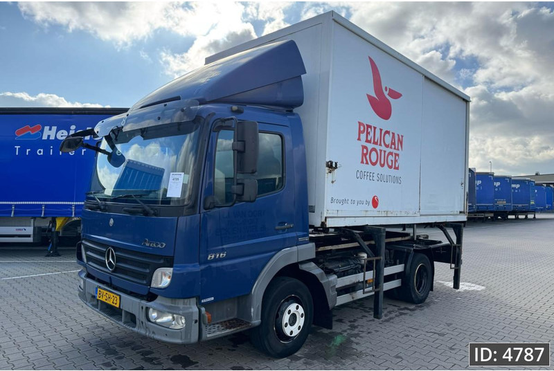 Mercedes-Benz Atego 816 Day Cab, Euro 5, BDF / EPS automatic / standklima / Hydraulic system - شاحنات الحاويات / جسم علوي قابل للتغيير شاحنة: صورة 2 Mercedes-Benz Atego 816 Day Cab, Euro 5, BDF / EPS automatic / standklima / Hydraulic system - شاحنات الحاويات / جسم علوي قابل للتغيير شاحنة: صورة 2