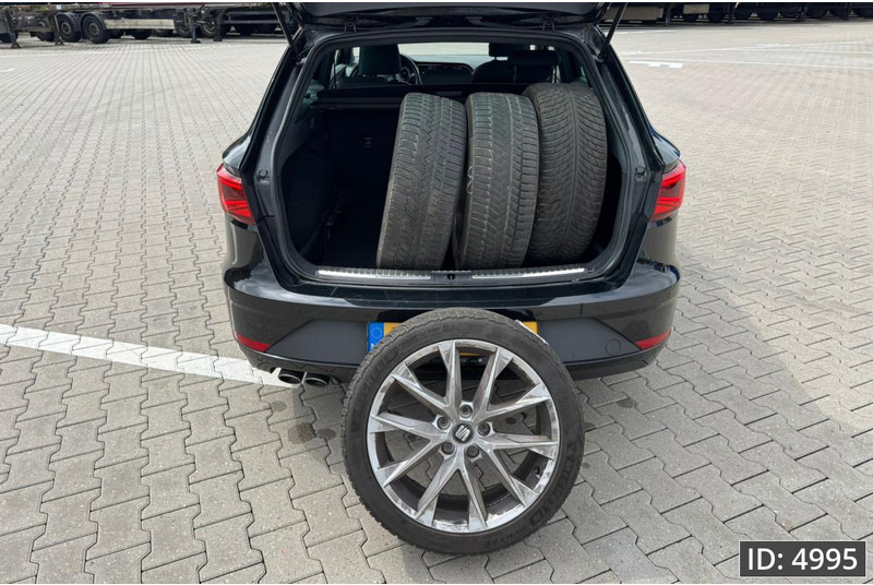 SEAT Leon ST FR 2.0 Euro 6, DSG/Pano/Camera/Keyless/Extra winterset - سيارة: صورة 5 SEAT Leon ST FR 2.0 Euro 6, DSG/Pano/Camera/Keyless/Extra winterset - سيارة: صورة 5