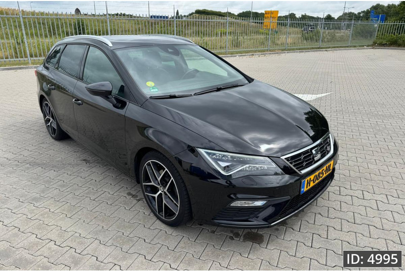 SEAT Leon ST FR 2.0 Euro 6, DSG/Pano/Camera/Keyless/Extra winterset - سيارة: صورة 4 SEAT Leon ST FR 2.0 Euro 6, DSG/Pano/Camera/Keyless/Extra winterset - سيارة: صورة 4