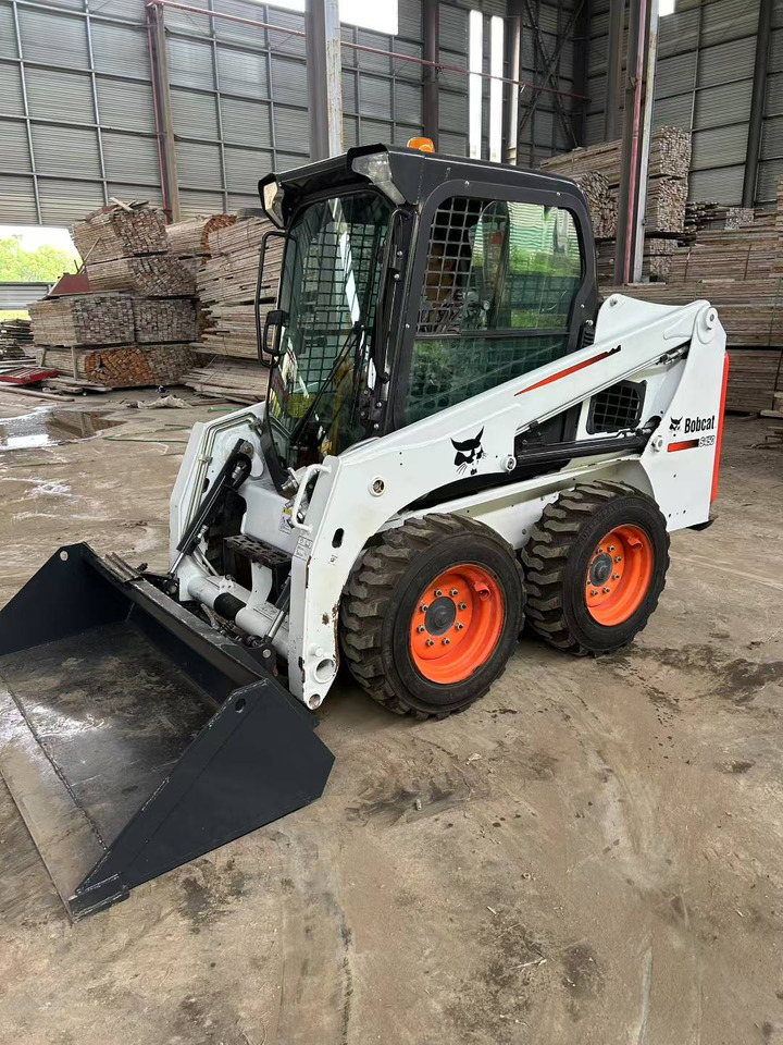 BOBCAT Skid Steer Loader S450 - آلات البناء: صورة 4 BOBCAT Skid Steer Loader S450 - آلات البناء: صورة 4