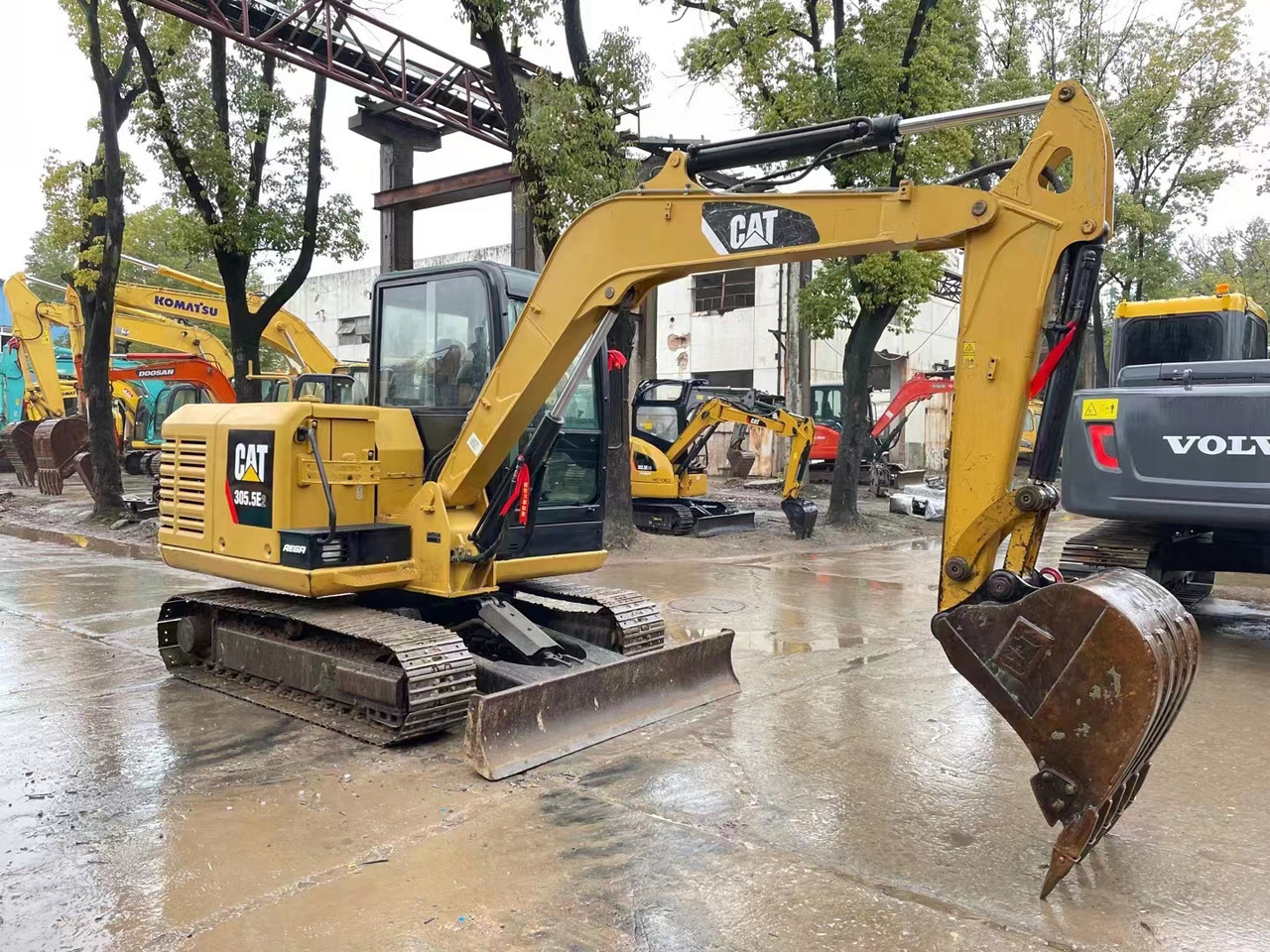 CAT 305.5E Mini excavator Click for Discount - حفارة مُصَّغرة: صورة 4 CAT 305.5E Mini excavator Click for Discount - حفارة مُصَّغرة: صورة 4