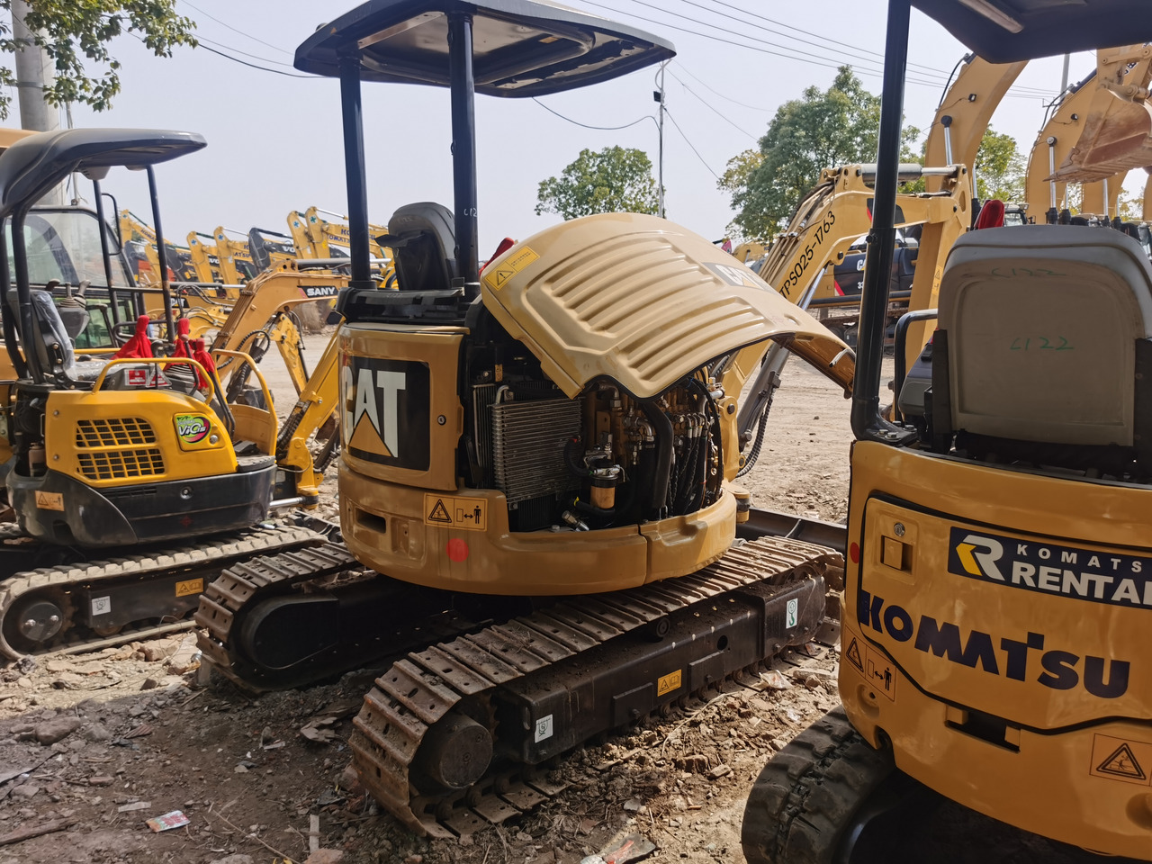 CATERPILLAR 303ECR - حفارة مُصَّغرة: صورة 5 CATERPILLAR 303ECR - حفارة مُصَّغرة: صورة 5