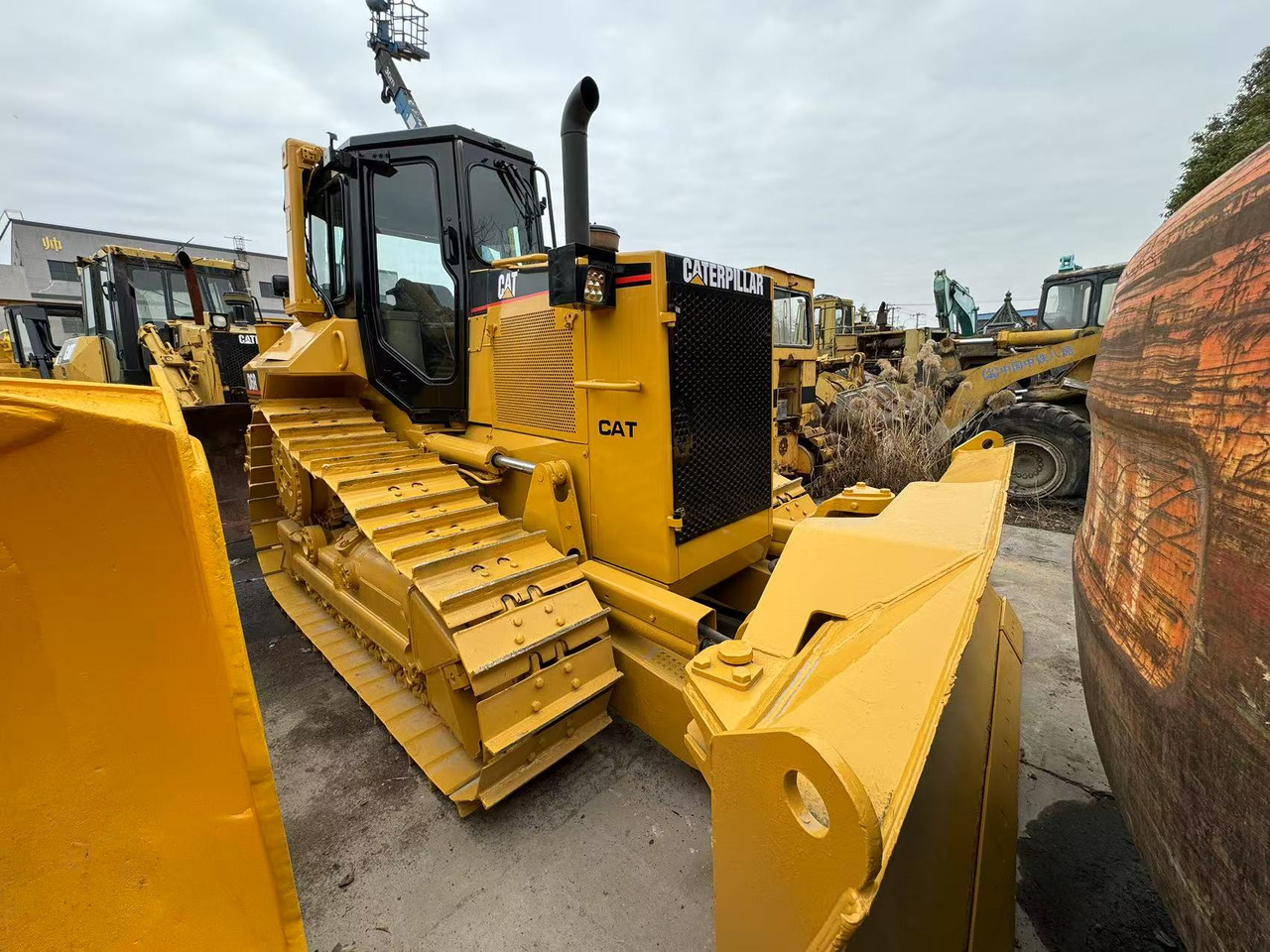 CATERPILLAR Bulldozer D6R Good Condition Click Here for Discount - جرافة: صورة 4 CATERPILLAR Bulldozer D6R Good Condition Click Here for Discount - جرافة: صورة 4