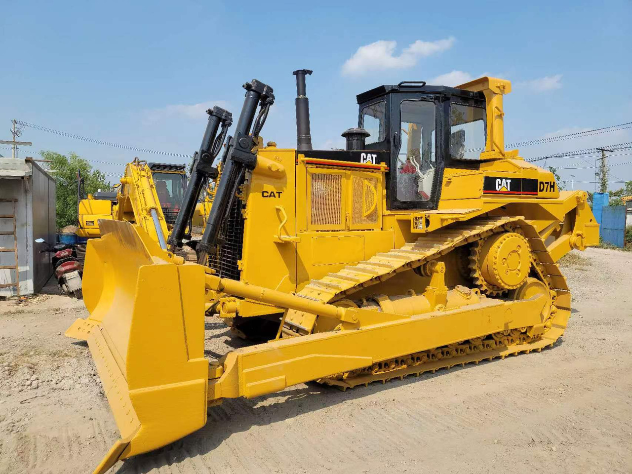CATERPILLAR D7H - جرافة: صورة 4 CATERPILLAR D7H - جرافة: صورة 4