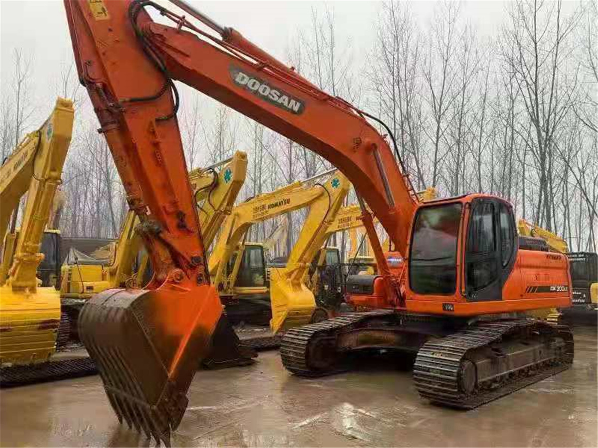DOOSAN Excavator DX300 Click Here for Discount - حفارة: صورة 1 DOOSAN Excavator DX300 Click Here for Discount - حفارة: صورة 1
