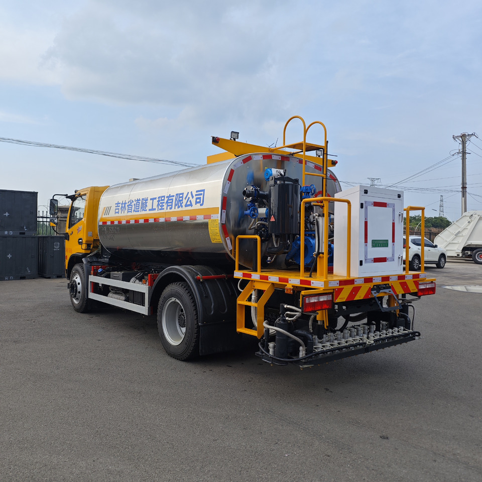 Dongfeng KLF - موزع الأسفلت: صورة 4 Dongfeng KLF - موزع الأسفلت: صورة 4