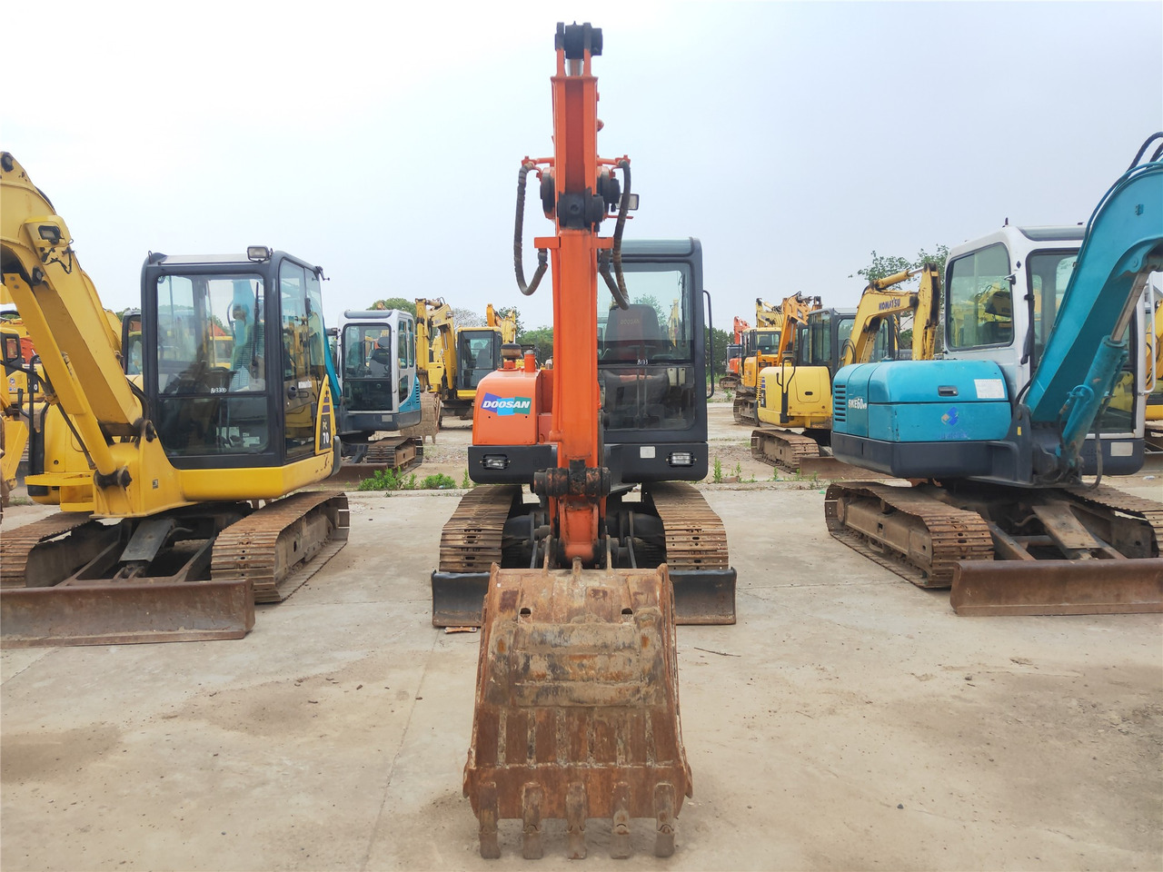 Doosan Crawler Excavator DH55 Good Condition Click for Discount - حفار زحاف: صورة 5 Doosan Crawler Excavator DH55 Good Condition Click for Discount - حفار زحاف: صورة 5