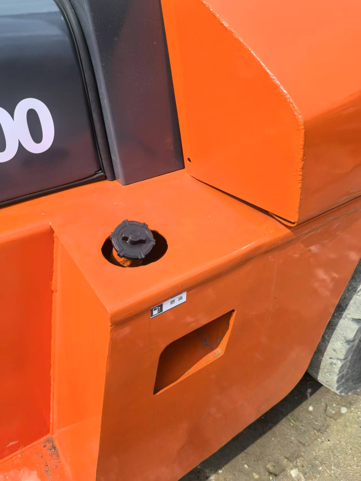 HELI Forklift FD100 Click Here for discount - رافعة شوكية ديزل: صورة 5 HELI Forklift FD100 Click Here for discount - رافعة شوكية ديزل: صورة 5