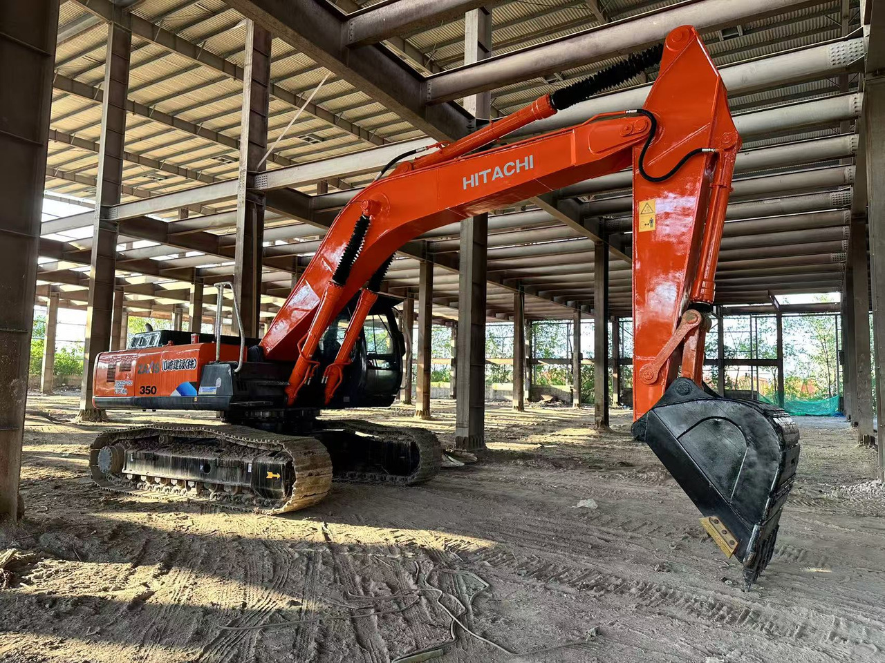 HITACHI ZX350 Excavator Click for Discount - حفارة: صورة 3 HITACHI ZX350 Excavator Click for Discount - حفارة: صورة 3