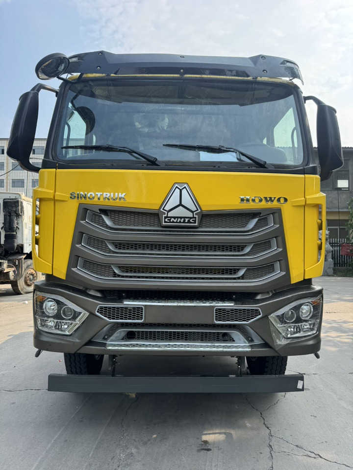 HOWO 371 HP Dump Truck Click Here for Discount - وحدة جر: صورة 2 HOWO 371 HP Dump Truck Click Here for Discount - وحدة جر: صورة 2