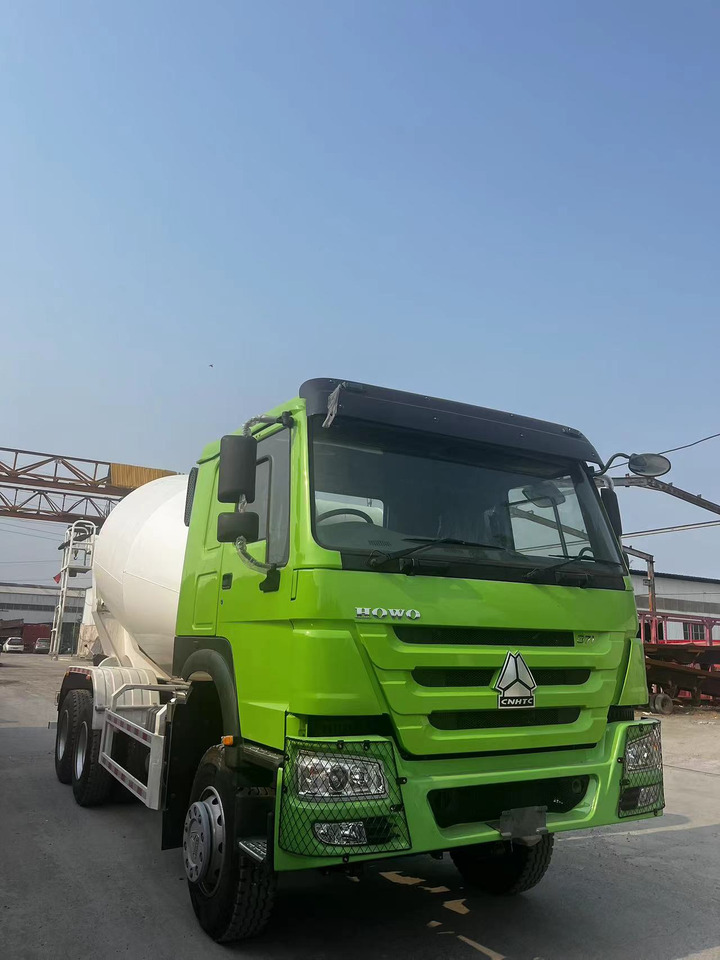 HOWO Cement Mixer Truck 6*4 - شاحنة خلاطة خرسانة: صورة 3 HOWO Cement Mixer Truck 6*4 - شاحنة خلاطة خرسانة: صورة 3