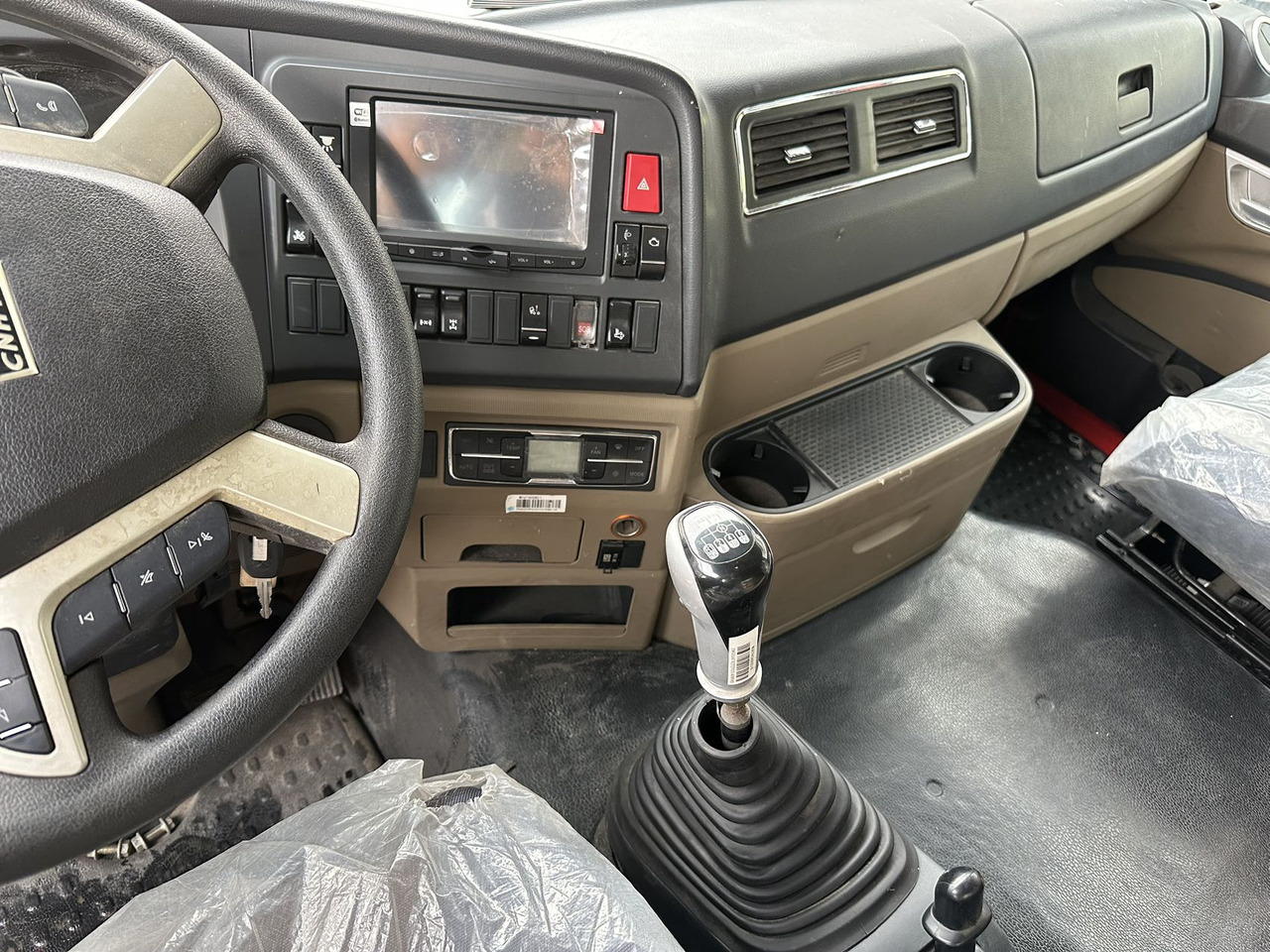 HOWO Haohan N7W 6✖4 - وحدة جر: صورة 5 HOWO Haohan N7W 6✖4 - وحدة جر: صورة 5