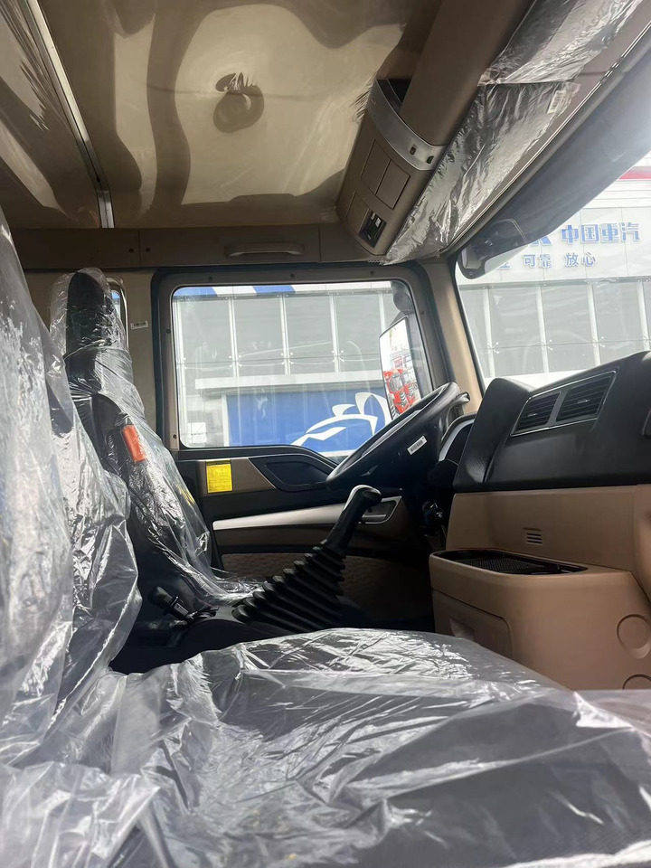 HOWO TX350 Cement Mixer Truck - شاحنة خلاطة خرسانة: صورة 4 HOWO TX350 Cement Mixer Truck - شاحنة خلاطة خرسانة: صورة 4