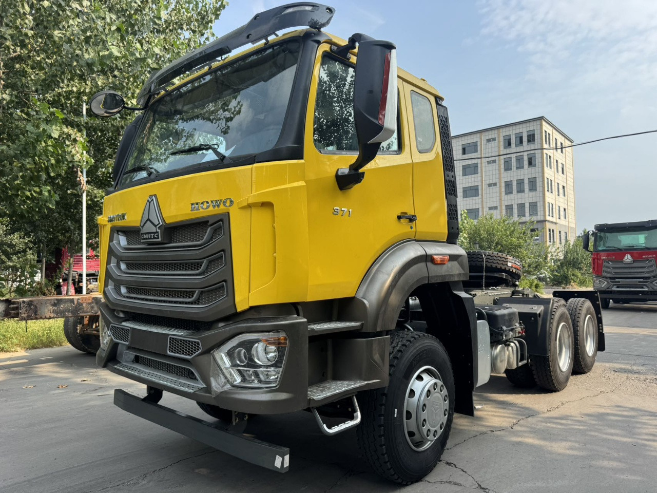 HOWO Truck Unit 6*4 Click Here for Discount - وحدة جر: صورة 1 HOWO Truck Unit 6*4 Click Here for Discount - وحدة جر: صورة 1