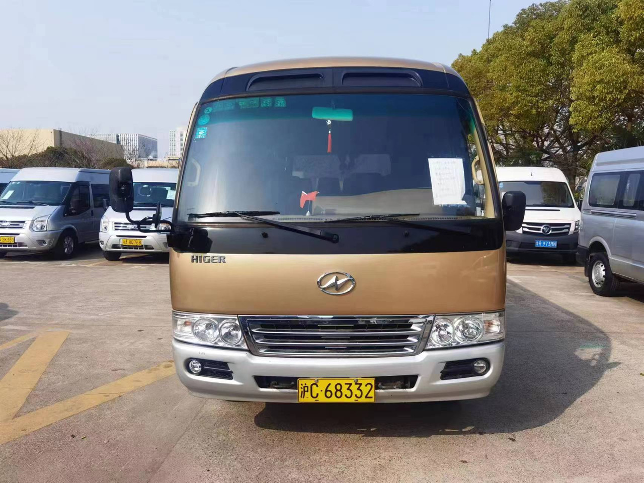 Higer 18-Seater Coach - مركبة كوتش: صورة 1 Higer 18-Seater Coach - مركبة كوتش: صورة 1
