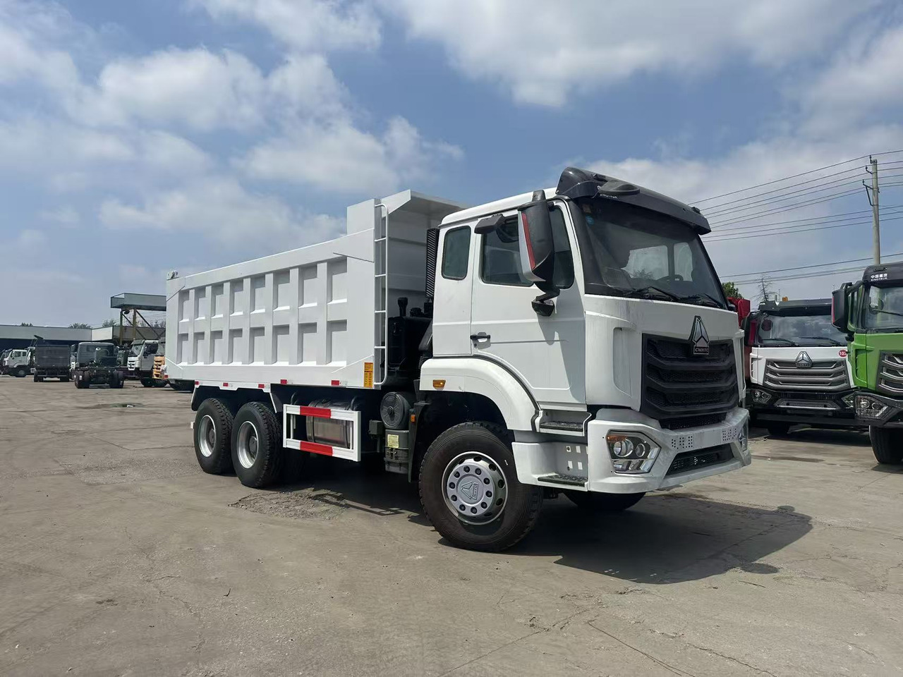 Howo HaoHan Dump Truck 6*4 Click Here for Discount - شاحنة قلاب: صورة 4 Howo HaoHan Dump Truck 6*4 Click Here for Discount - شاحنة قلاب: صورة 4