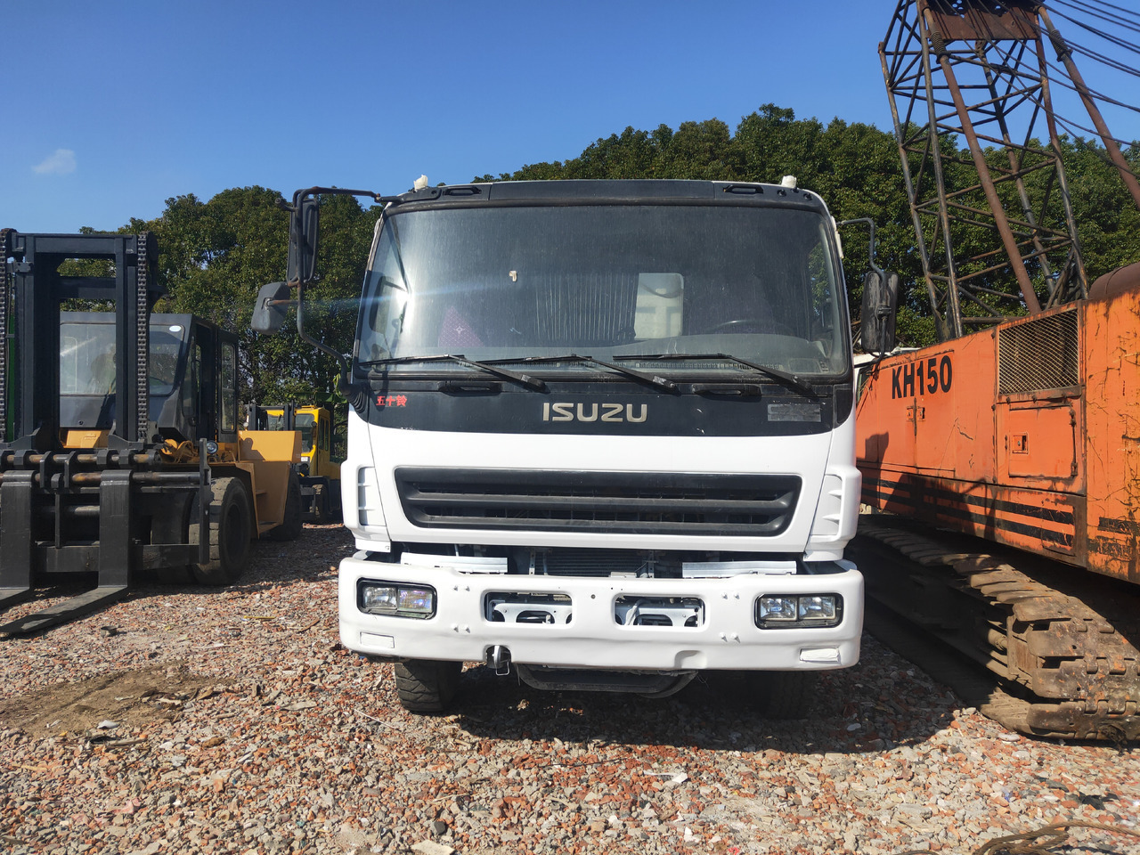 ISUZU 6X4 Great Deal Ready to Ship - شاحنة قلاب: صورة 3 ISUZU 6X4 Great Deal Ready to Ship - شاحنة قلاب: صورة 3