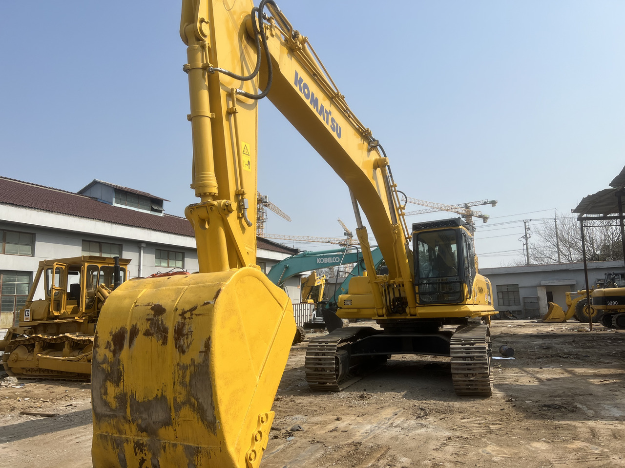 KOMATSU PC400-7 - حفار زحاف: صورة 5 KOMATSU PC400-7 - حفار زحاف: صورة 5