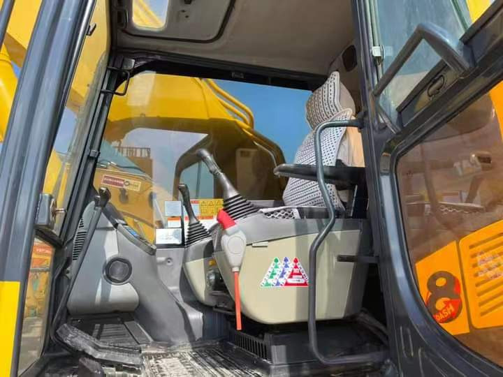 KOMATSU PC400-8 Excavator Click for DIscount - حفارة: صورة 3 KOMATSU PC400-8 Excavator Click for DIscount - حفارة: صورة 3