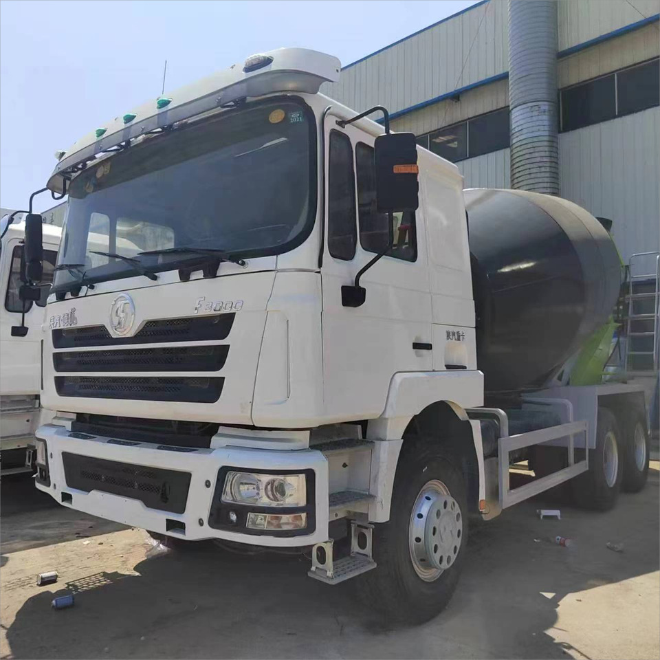 SHACMAN F3000 Cement Mixer Truck - شاحنة خلاطة خرسانة: صورة 1 SHACMAN F3000 Cement Mixer Truck - شاحنة خلاطة خرسانة: صورة 1