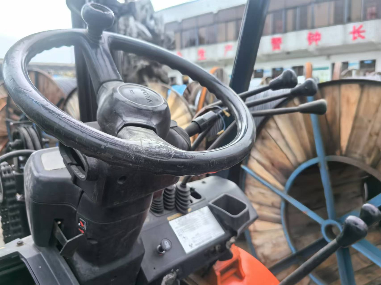 TOYOTA 5ton Forklift - رافعة شوكية ديزل: صورة 5 TOYOTA 5ton Forklift - رافعة شوكية ديزل: صورة 5