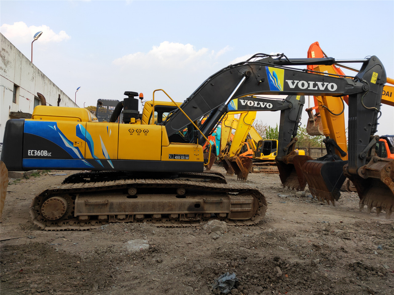 VOLVO Crawler Excavator EC360B - حفار زحاف: صورة 1 VOLVO Crawler Excavator EC360B - حفار زحاف: صورة 1