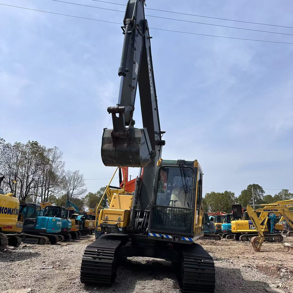 VOLVO EC140D - حفار زحاف: صورة 4 VOLVO EC140D - حفار زحاف: صورة 4