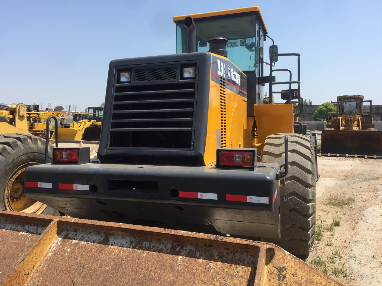 XCMG Wheel Loader ZL50G Click Here for Discount - اللودر بعجل: صورة 3 XCMG Wheel Loader ZL50G Click Here for Discount - اللودر بعجل: صورة 3