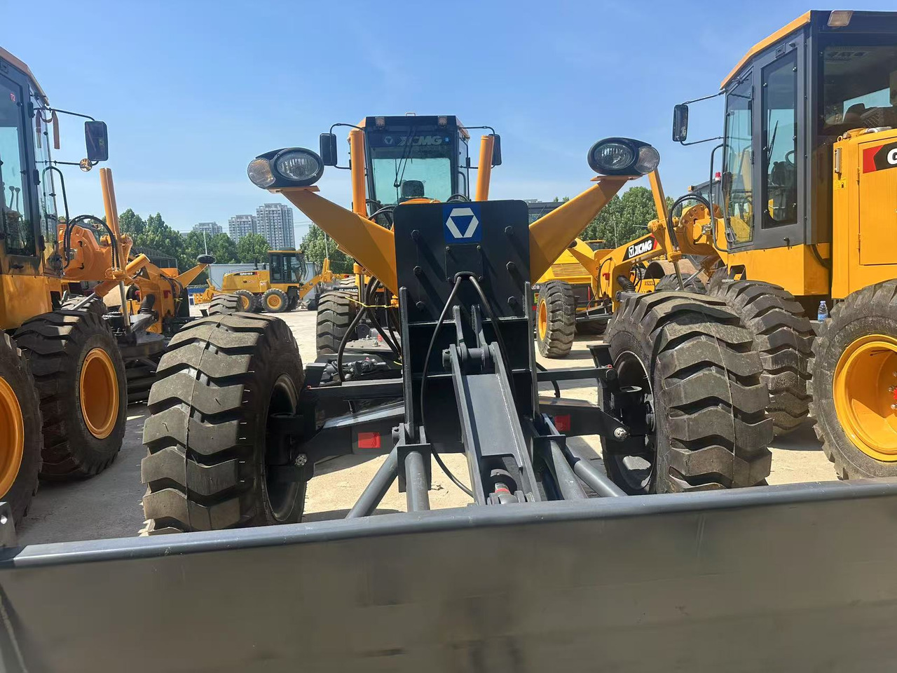 XCMG XCMG GR2153 Grader 2024 New Condition - آلات البناء: صورة 5 XCMG XCMG GR2153 Grader 2024 New Condition - آلات البناء: صورة 5