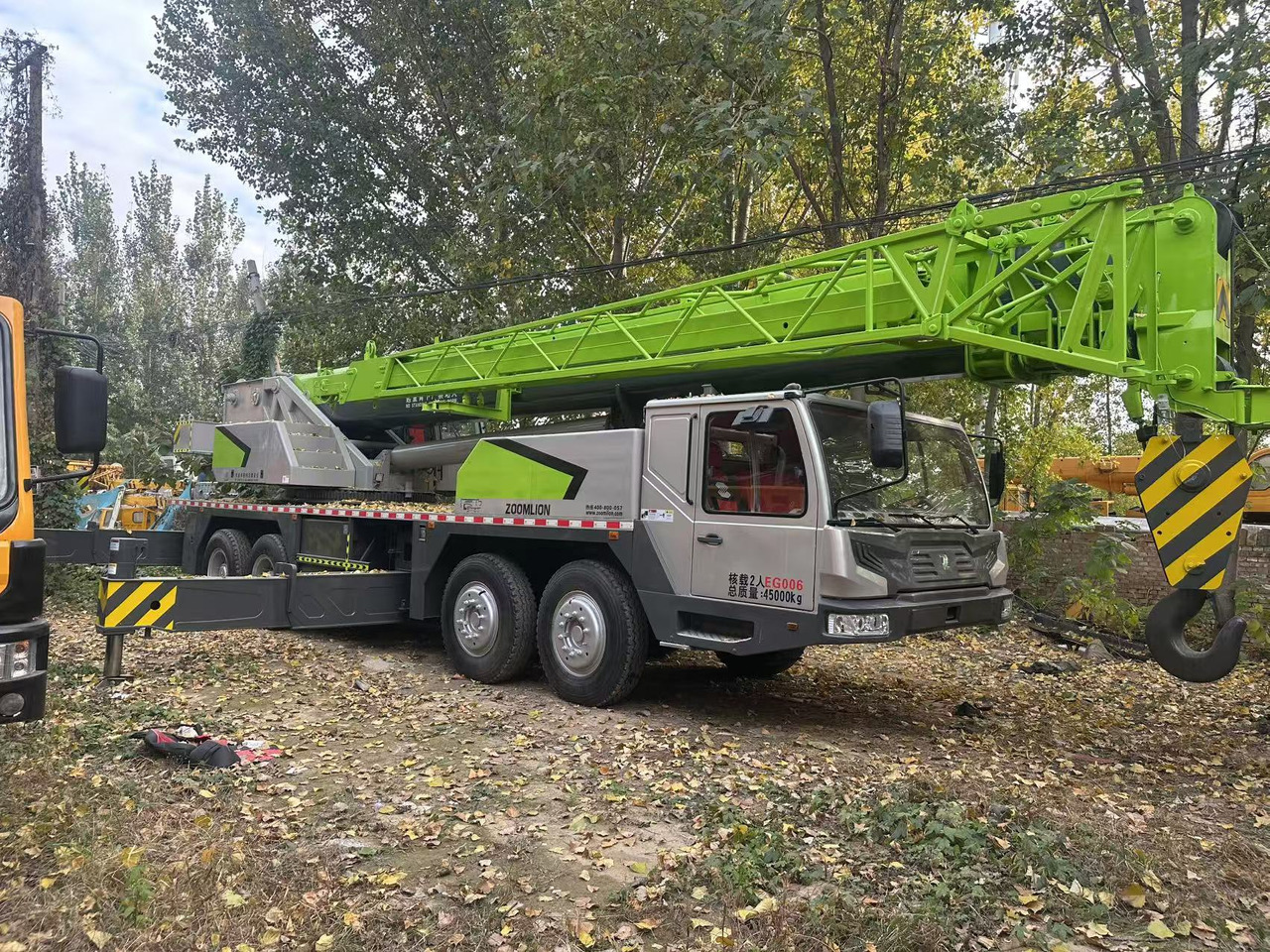 ZOOMLION Crane ZTC700V - رافعة: صورة 2 ZOOMLION Crane ZTC700V - رافعة: صورة 2