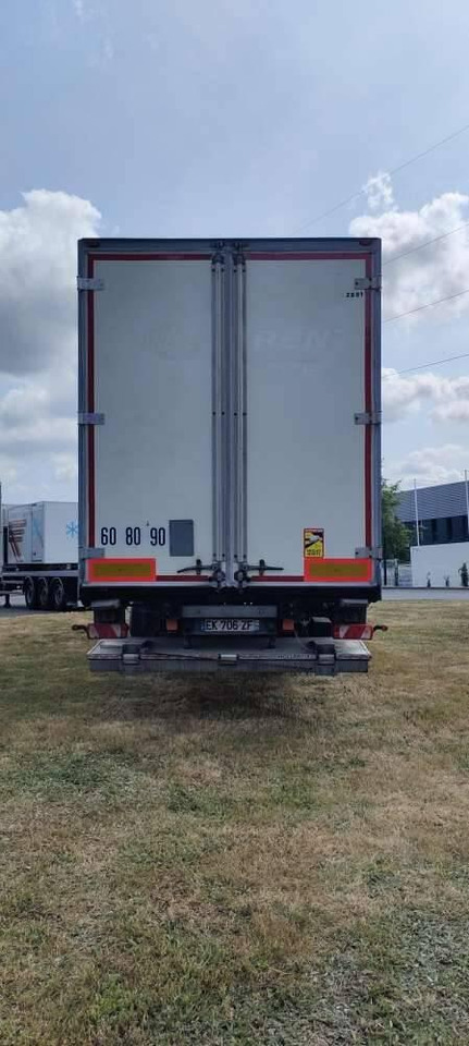 Semi-remorque 1 Essieu DISTRIBOX HAYON 24 PALETTES 2 PORTES AR 2M80 - نصف مقطورة صندوق مغلق: صورة 4 Semi-remorque 1 Essieu DISTRIBOX HAYON 24 PALETTES 2 PORTES AR 2M80 - نصف مقطورة صندوق مغلق: صورة 4