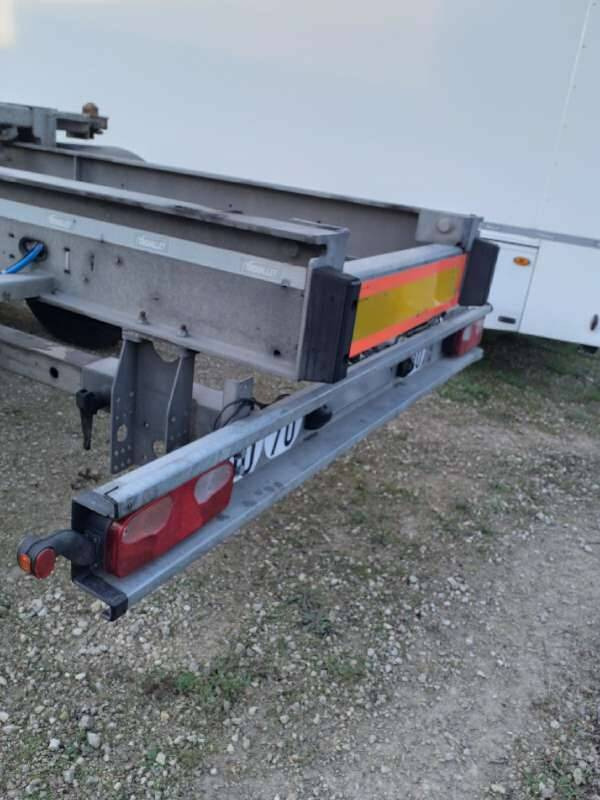 Semi-remorque 3 Essieux 38 TONNES CHARIOT COULISSANT - نصف مقطورة لنقل الحاويات: صورة 2 Semi-remorque 3 Essieux 38 TONNES CHARIOT COULISSANT - نصف مقطورة لنقل الحاويات: صورة 2