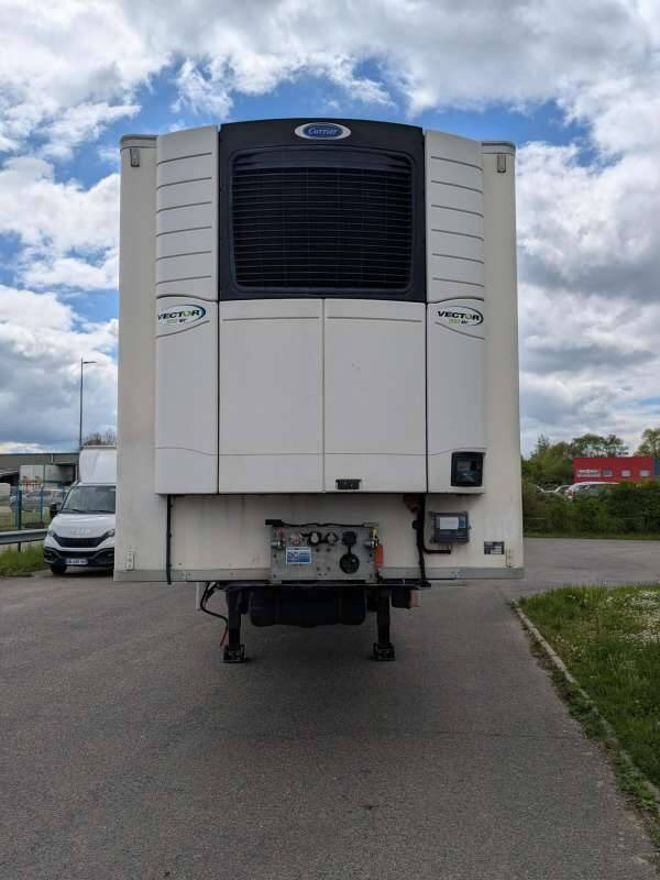 Semi-remorque 3 Essieux 38 TONNES HAYON CAISSE CHEREAU GROUPE CARRIER VECTOR 1950 MT - نصف مقطورة مُبرِّدة: صورة 2 Semi-remorque 3 Essieux 38 TONNES HAYON CAISSE CHEREAU GROUPE CARRIER VECTOR 1950 MT - نصف مقطورة مُبرِّدة: صورة 2