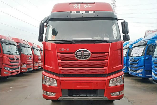 FAW New Faw J6P 420 Trucks for Sale in Cameroon - وحدة جر: صورة 2 FAW New Faw J6P 420 Trucks for Sale in Cameroon - وحدة جر: صورة 2