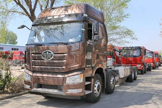 FAWA FAW Truck J6P New Model for Sale in Sierra Leone - وحدة جر: صورة 3 FAWA FAW Truck J6P New Model for Sale in Sierra Leone - وحدة جر: صورة 3
