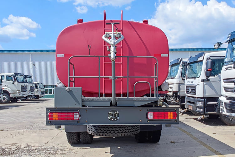 Howo Howo Water Truck for Sale in Nigeria - شاحنة صهريج: صورة 5 Howo Howo Water Truck for Sale in Nigeria - شاحنة صهريج: صورة 5
